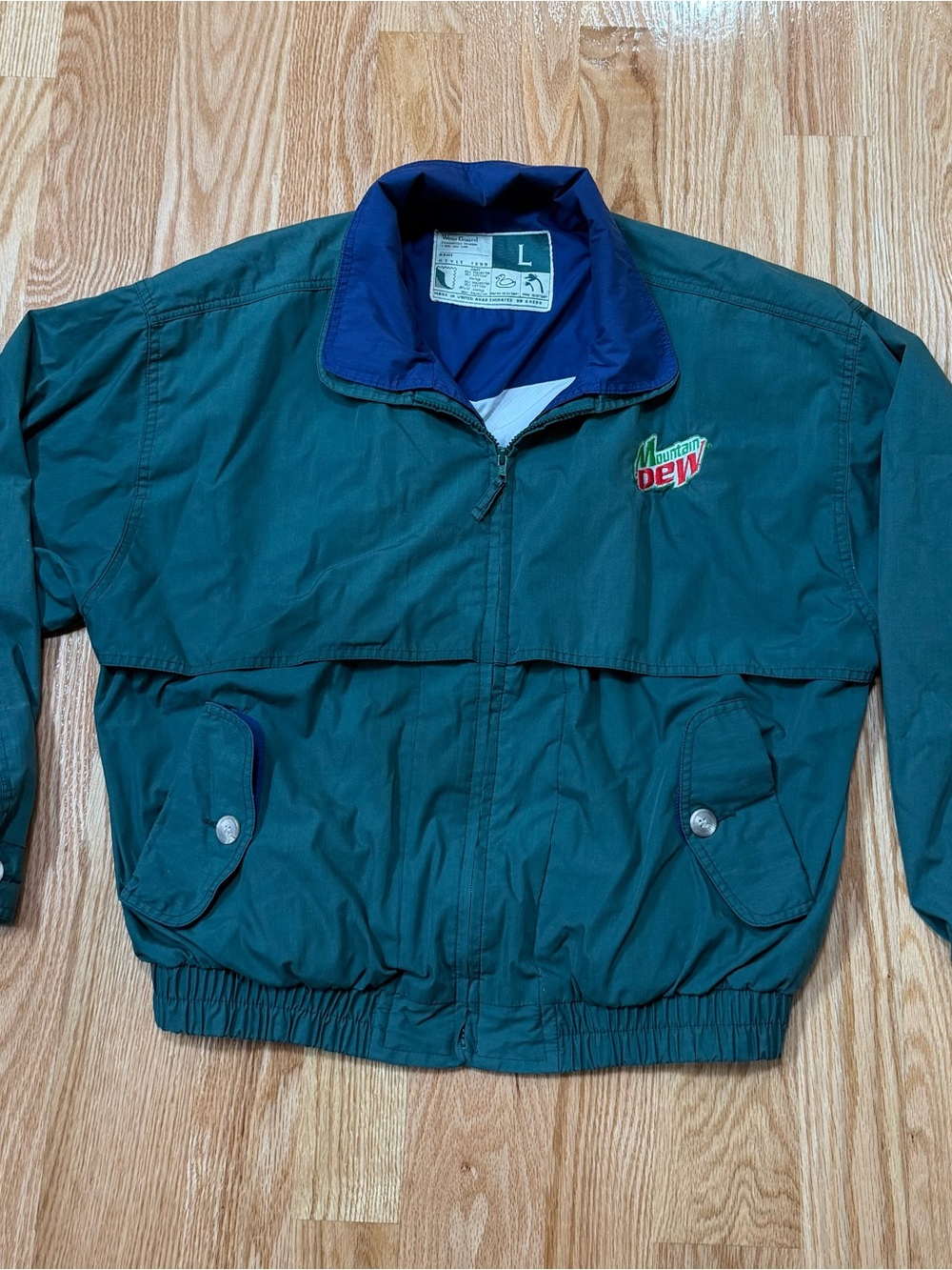 Vintage Mountain Dew Logo Water Resistant Jacket Mens L Green Embroidered Zip